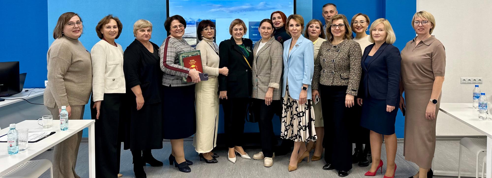 Уральским педагогам показали IT-куб и школу НТИ в Новосибирске