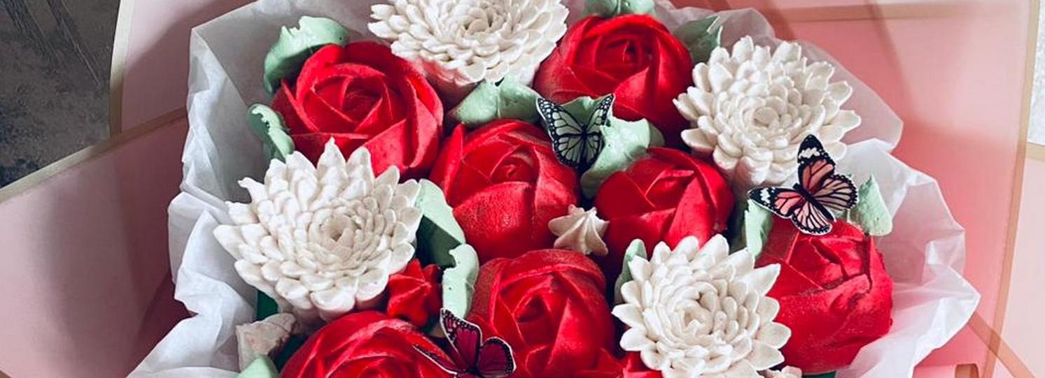 В три раза выросли продажи съедобных букетов в Новосибирске к 8 Марта