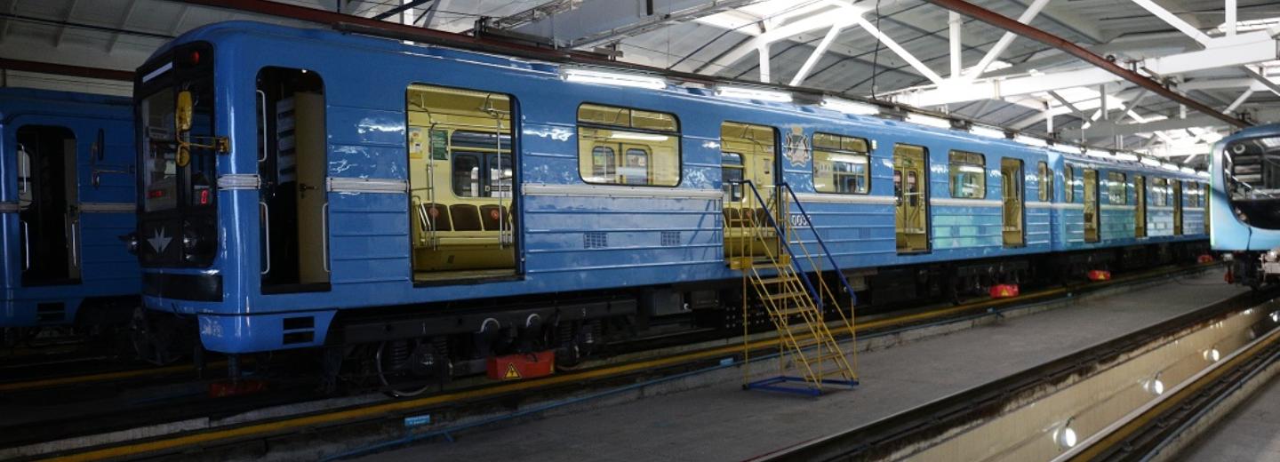 Новосибирское метро получит деньги на покупку шести пятивагонных составов