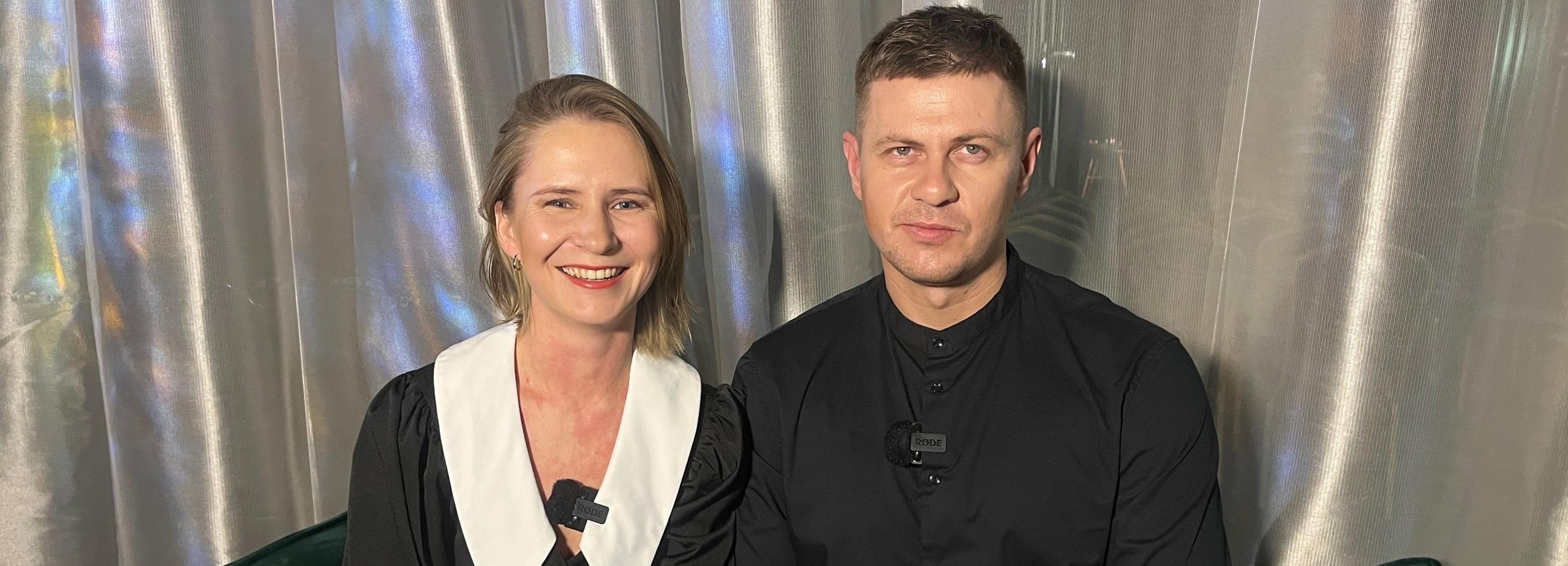 Увлечённая поэтическими завтраками семейная пара открыла театр «Муза»