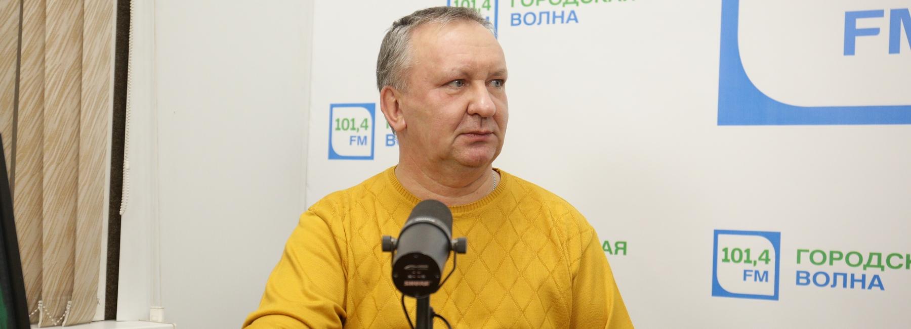 Вечерний разговор: прививки, самолечение и третья волна ковида