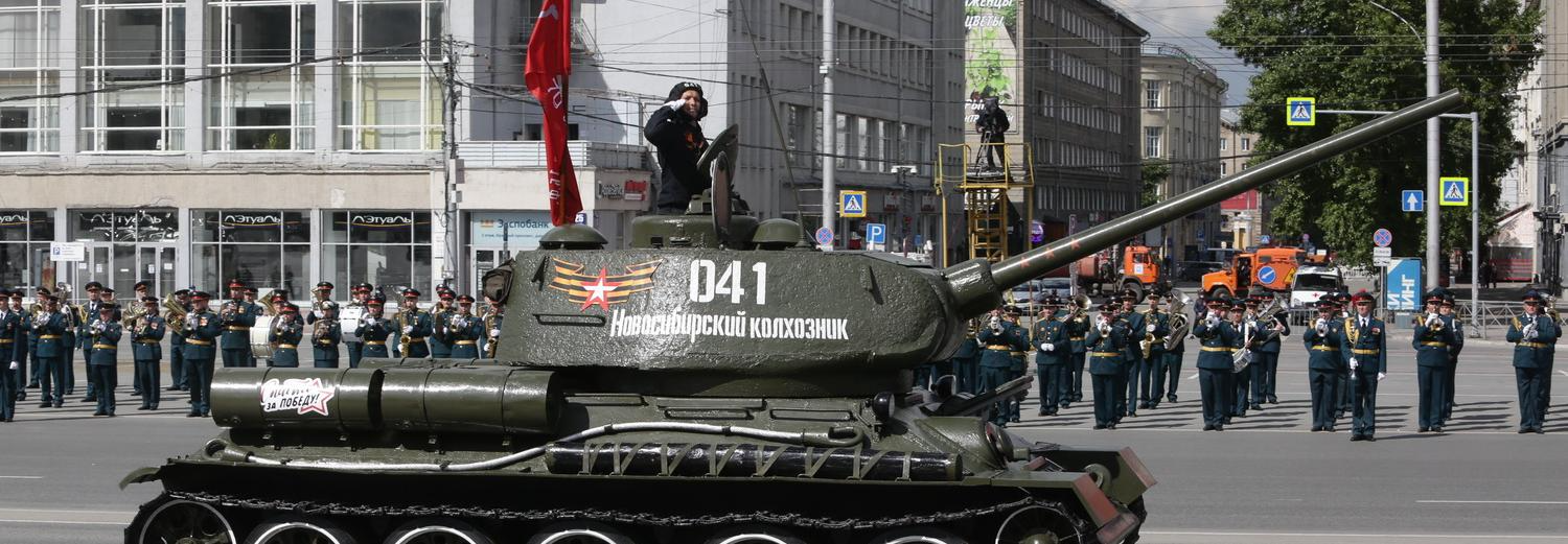 Парад Победы и Бессмертный полк в Новосибирске: прямая трансляция