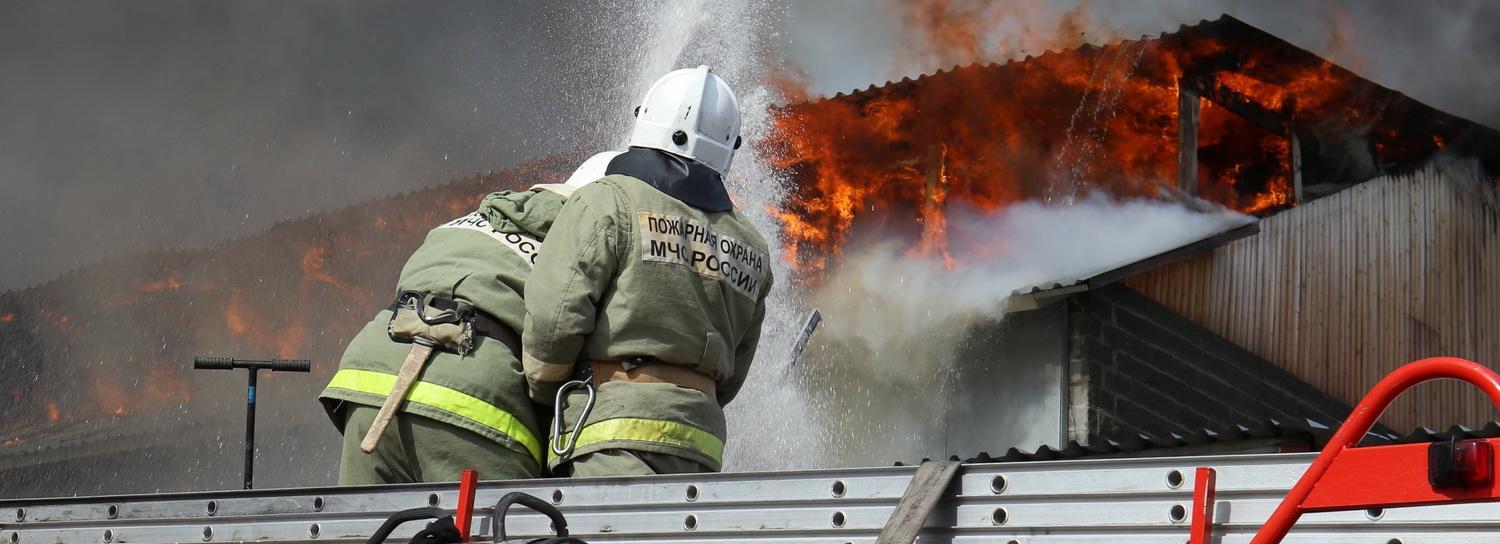 50 пожаров случилось в Новосибирске за неделю: есть пострадавший