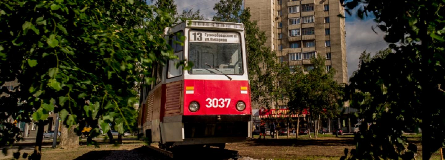 Выбираем названия для двух скверов — за оперным театром и возле ГПНТБ