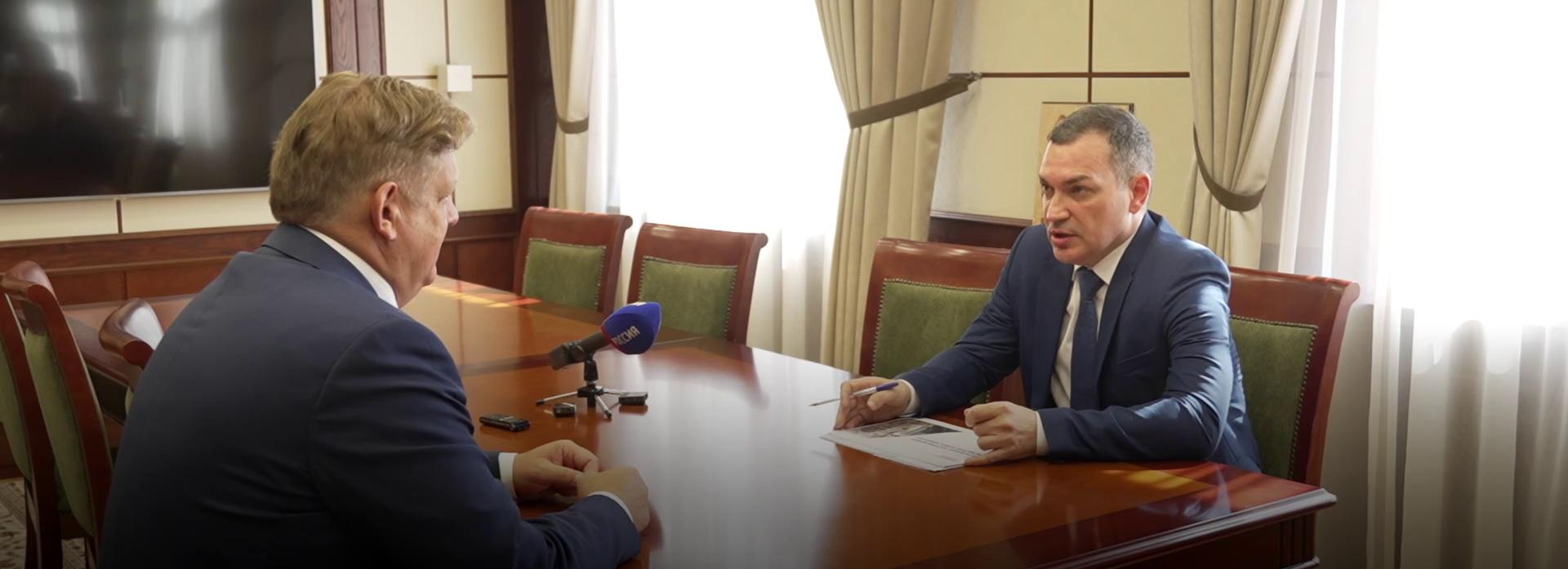 Мэр и полпред обсудили социально-экономическое развитие Новосибирска