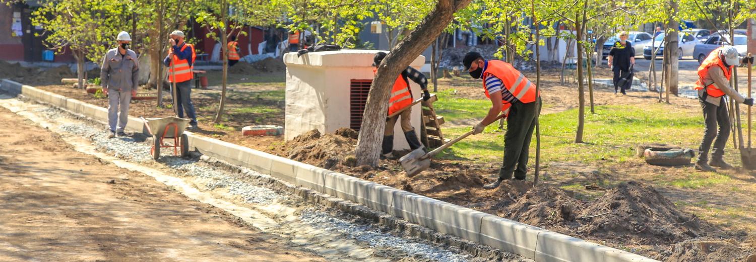 266 дворов отремонтируют в Новосибирске этим летом