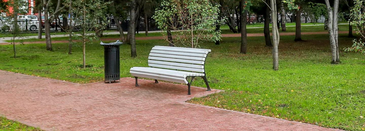 140 садовых диванов купит Горзеленхоз для парков и скверов Новосибирска