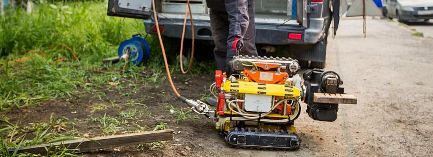 Где в Новосибирске отключат горячую воду, чтобы запустить в трубы робота
