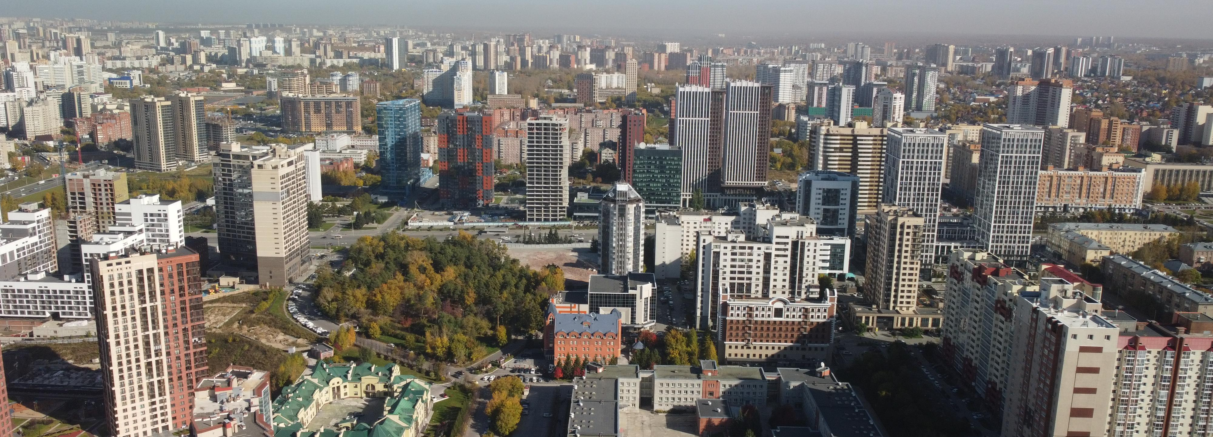 От запаха канализации избавят окрестности станции метро «Октябрьская»