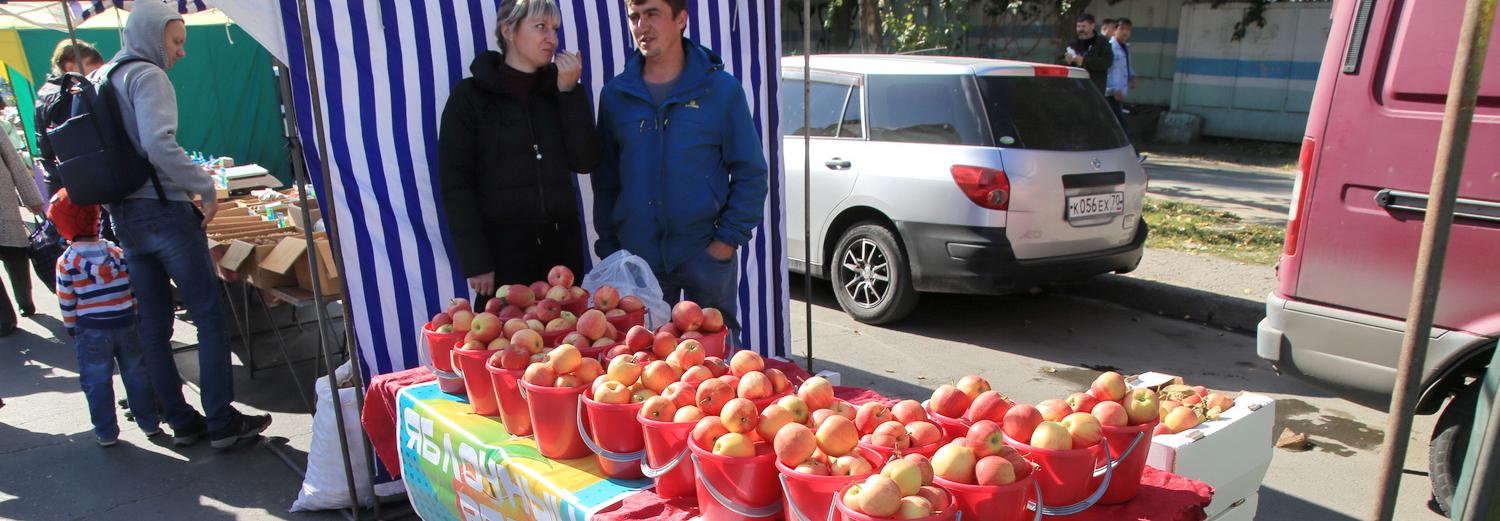 Ради субботней ярмарки перекроют улицу в Калининском районе