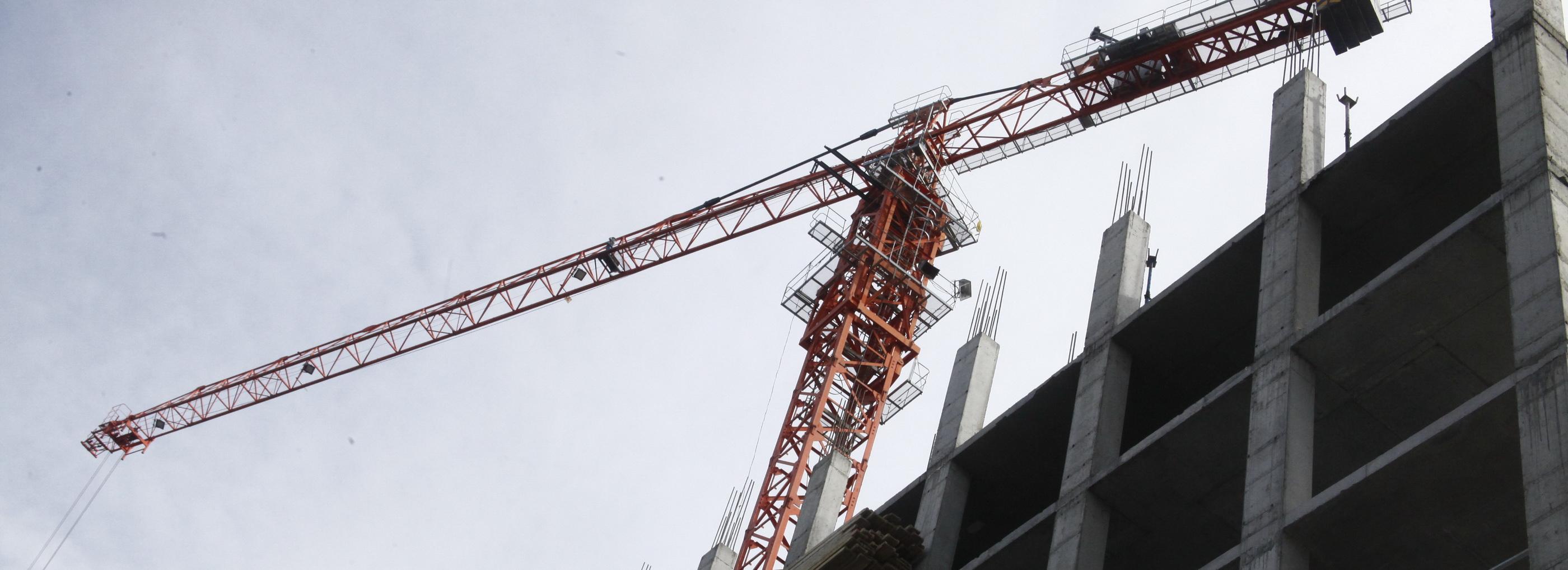 Лидеров по вводу жилья в Новосибирске за 10 лет назвал аналитик Николаев