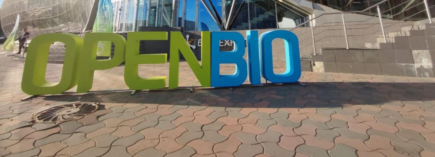 Флуоресцентную камеру для мышей и другие ноу-хау показывают на OpenBio