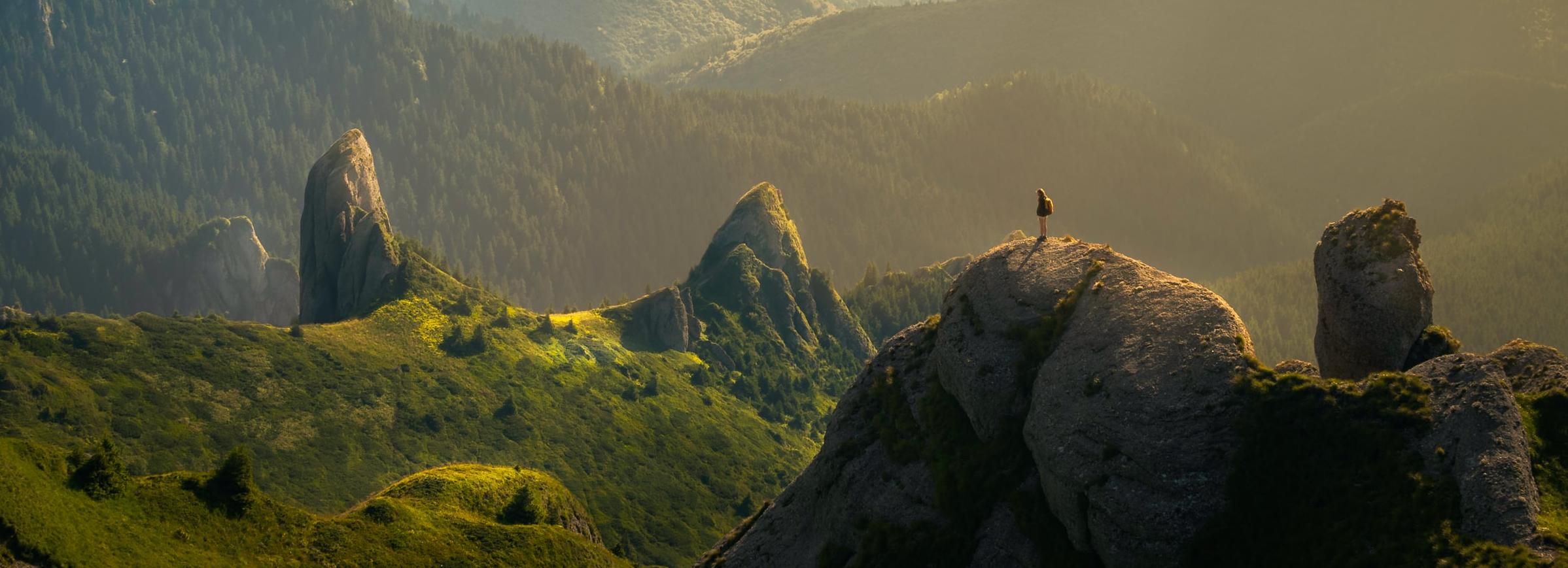 Новосибирец сорвался с горы Чёртов палец и остался жив