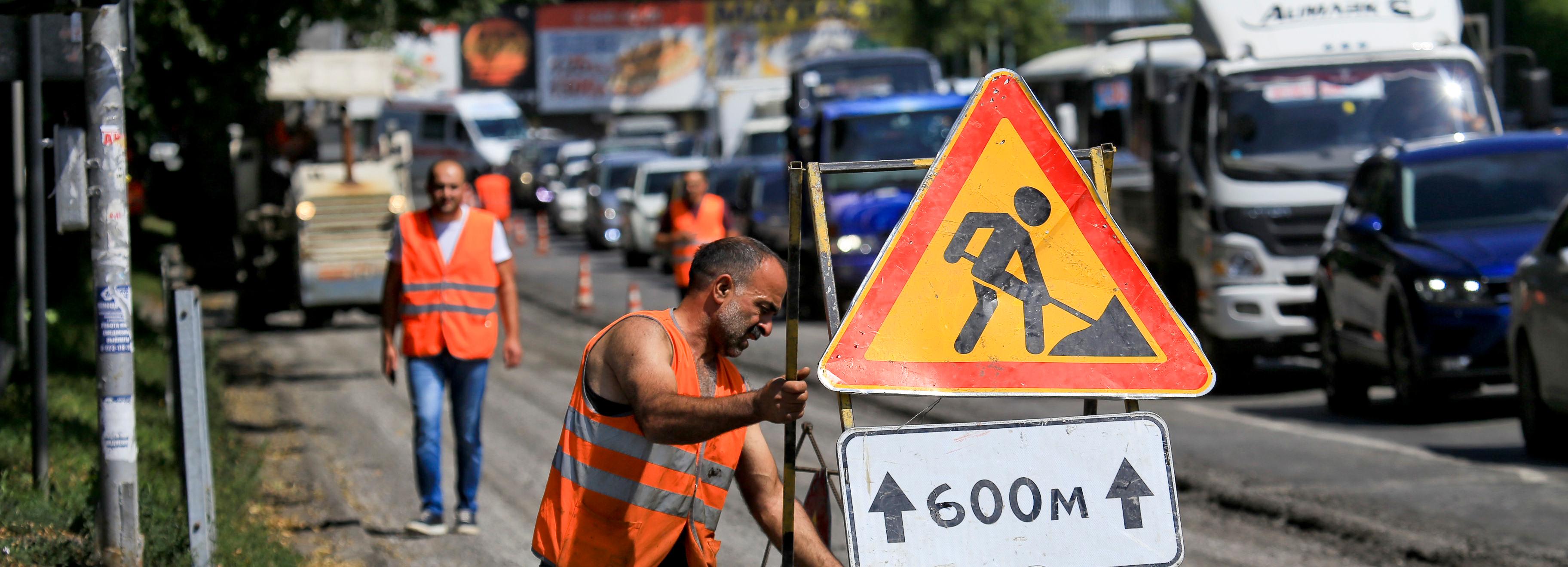 Улицу Богдана Хмельницкого начали ремонтировать