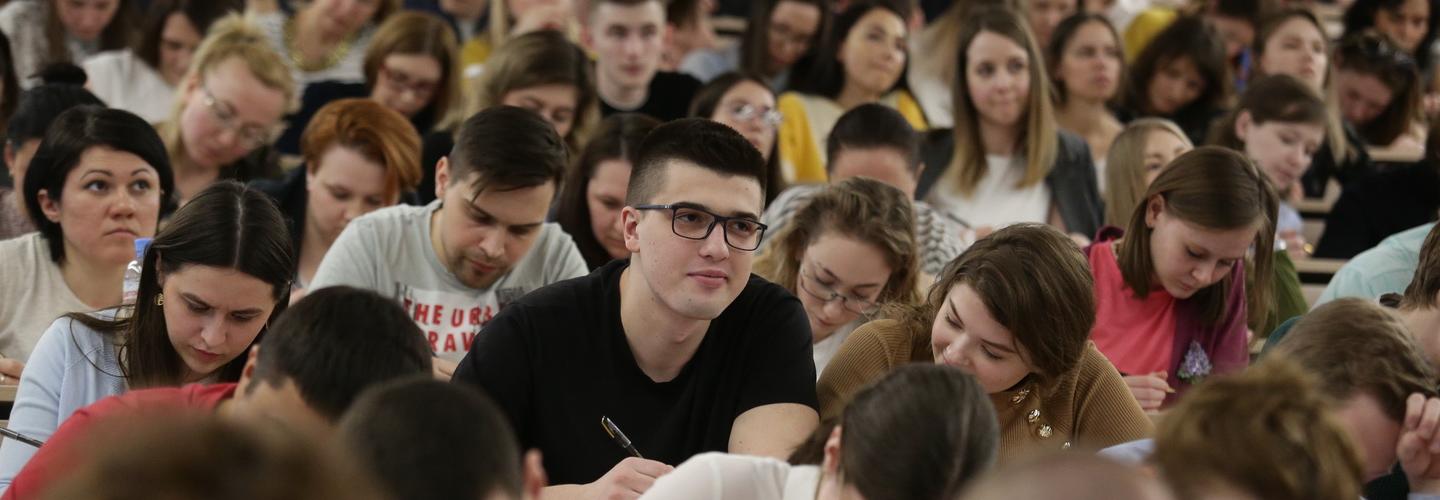 Вузы Новосибирска — 2021: новые условия приёма, баллы и стоимость обучения