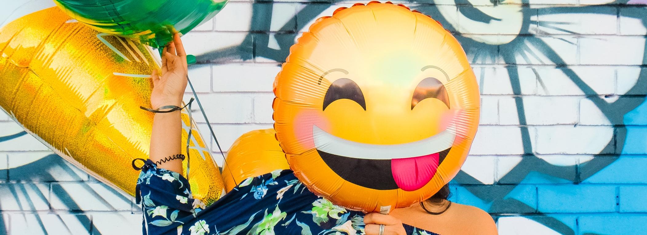 Работа в Новосибирске: офицер-воспитатель, автор шуток и хранитель тайн