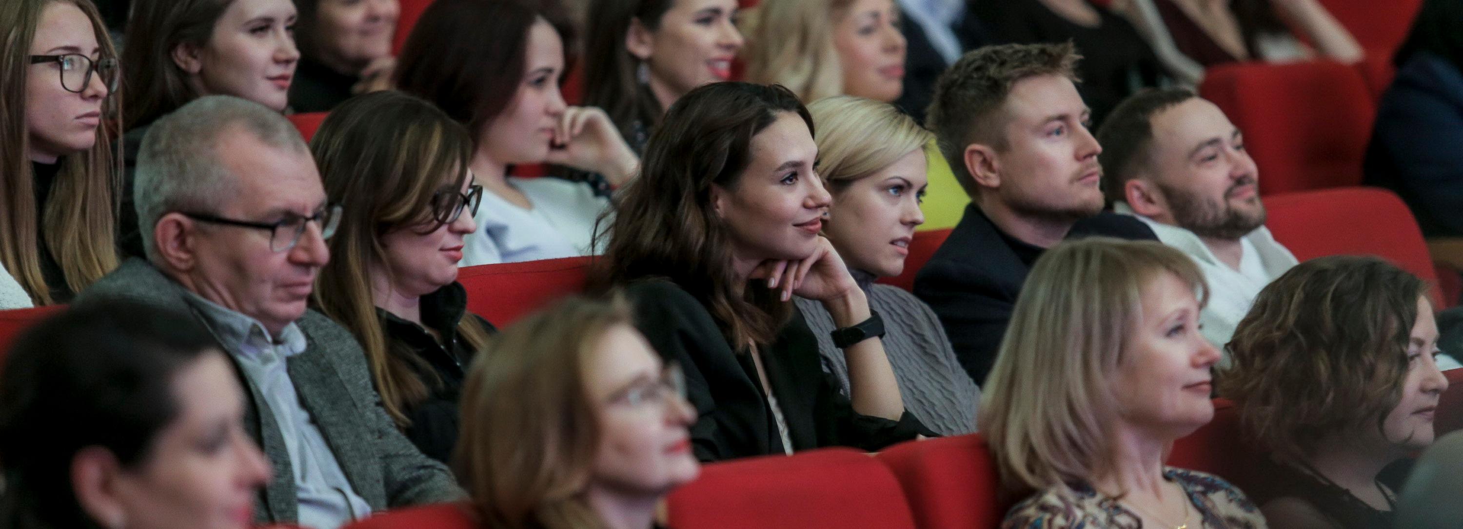 На театральную премию Новосибирска «Парадиз» претендуют 24 спектакля