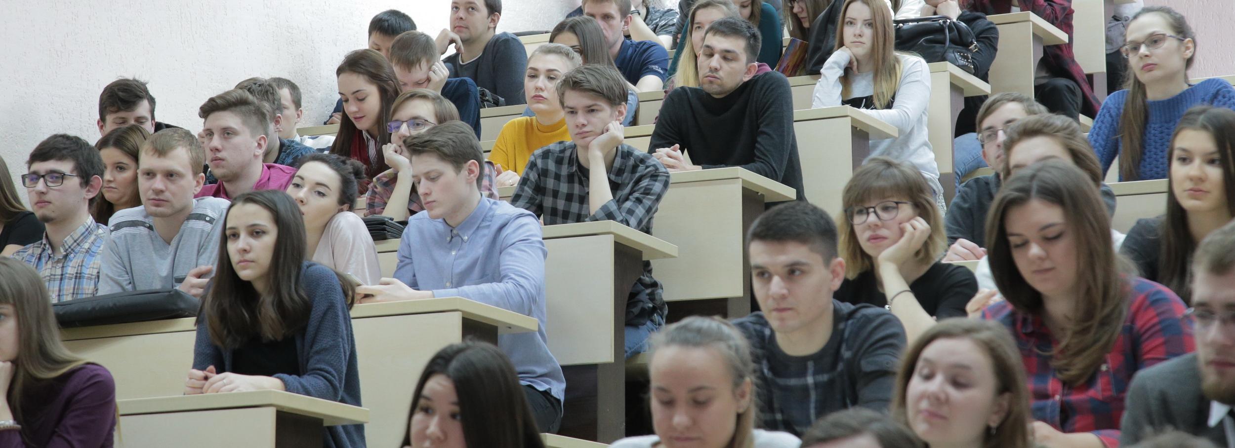 Первокурсникам НГТУ готовы платить стипендию 22 500 рублей