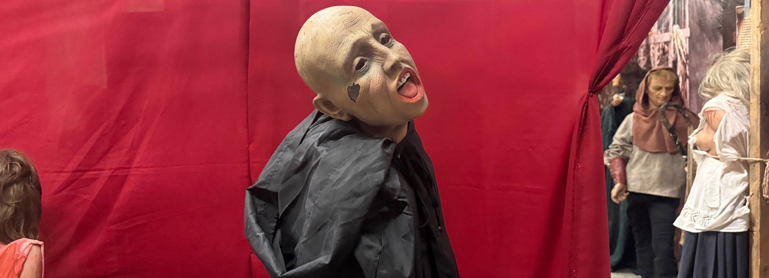 Тайны инквизиции: выставку о средневековых пытках открыли в ТЦ на Маркса