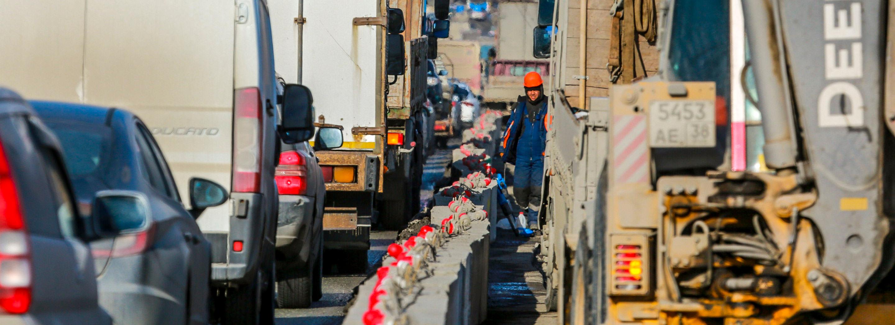 Какие ремонтные работы запланированы в апреле на Октябрьском мосту