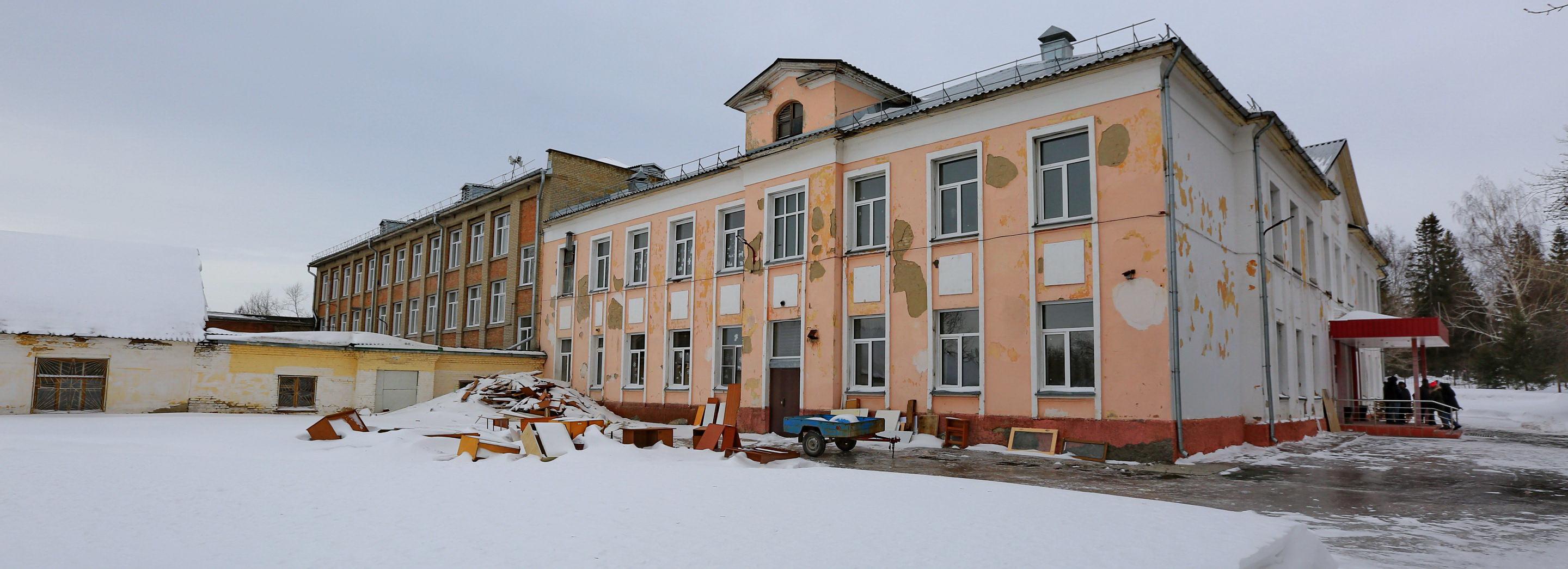 Довоенную школу на Аксёнова капитально отремонтируют к 1 сентября