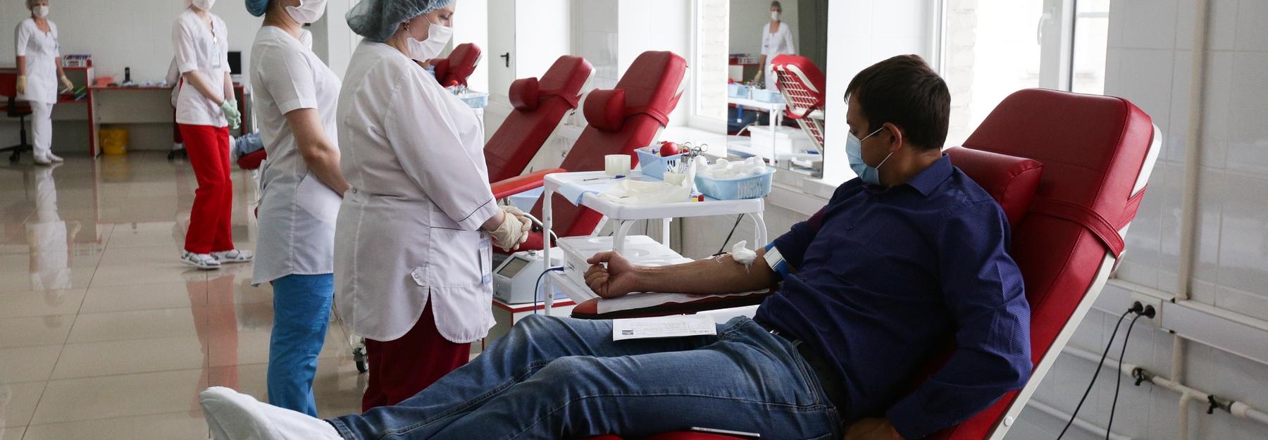 Центр крови проверяет доноров на антитела к коронавирусу