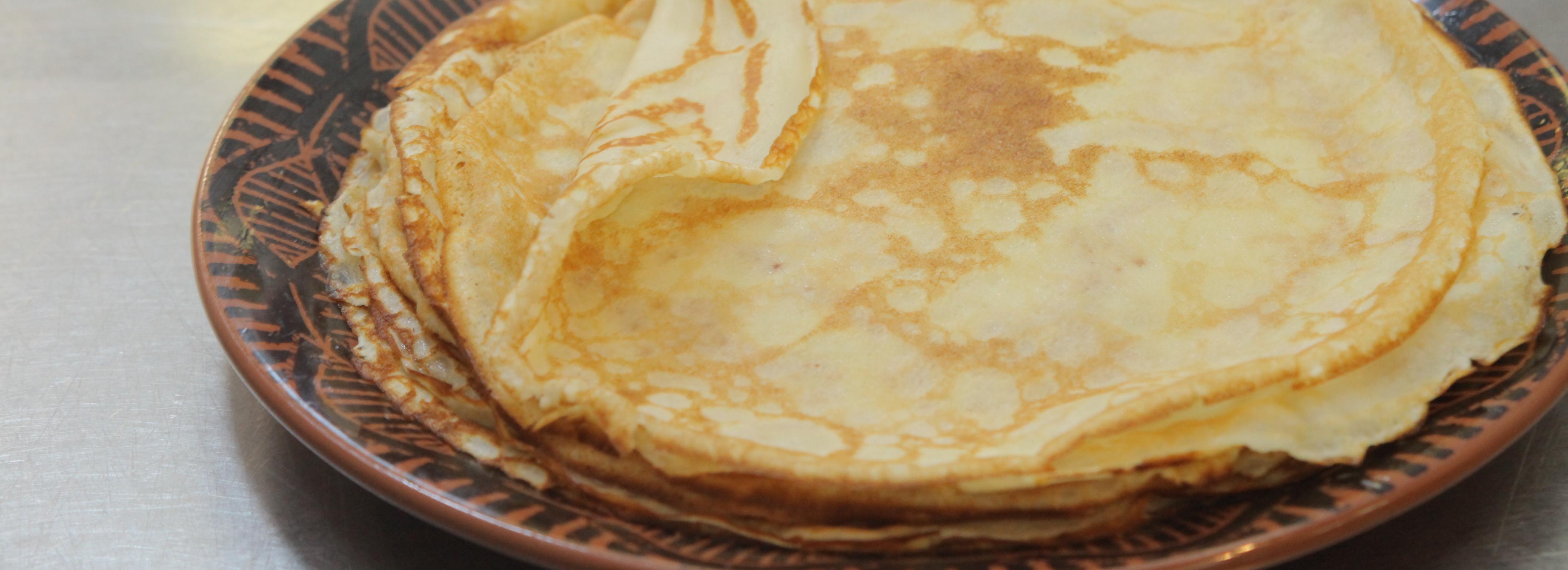 Как испечь идеальные блины: секреты от студентов колледжа питания