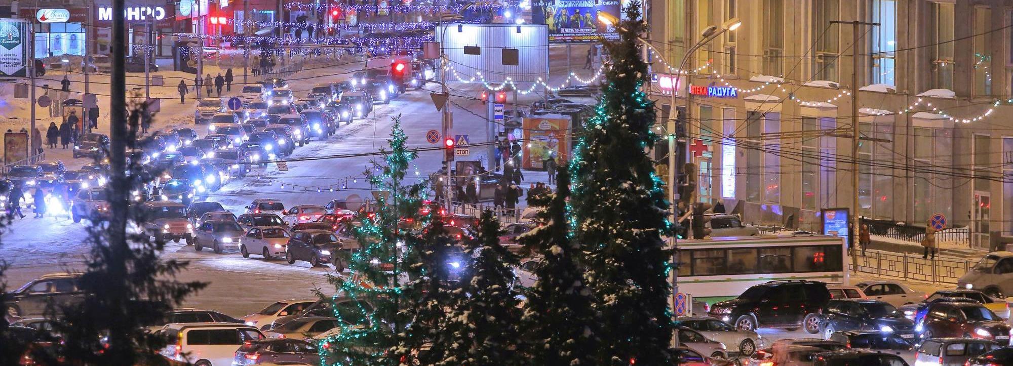 Мэрия объявила конкурс на монтаж гирлянд-перетяжек в Новосибирске