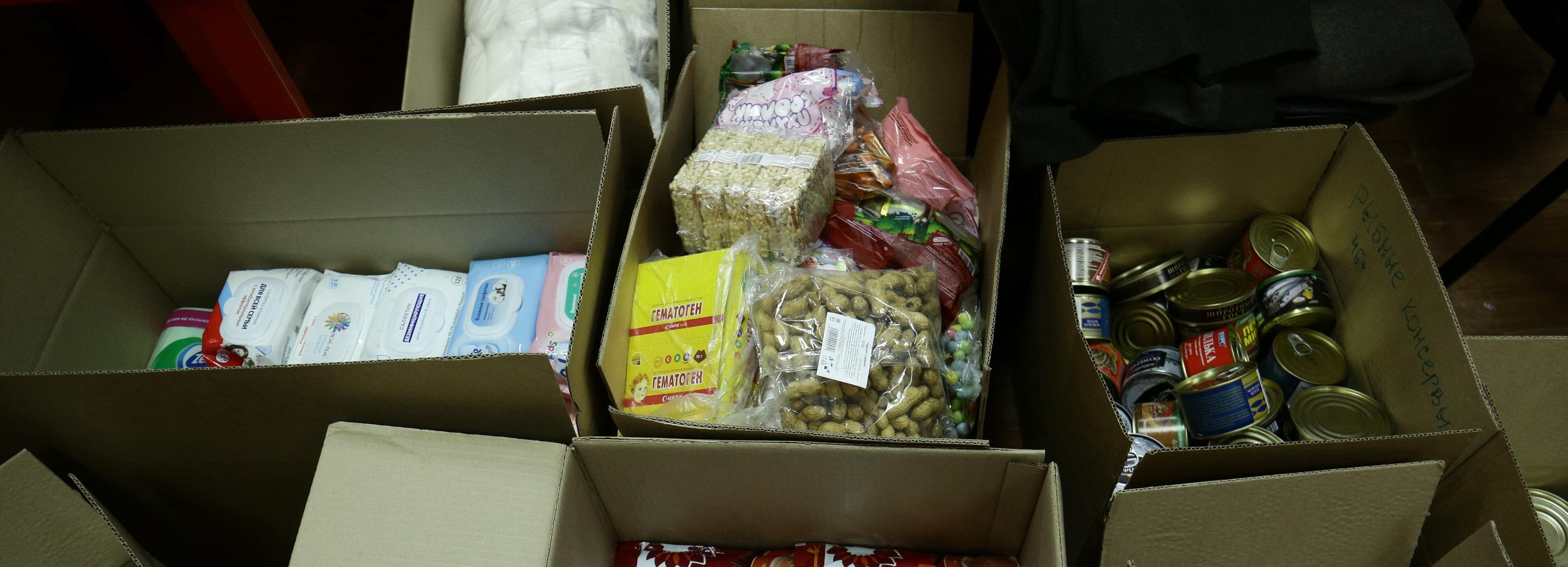 По пути с мэром: как работают пункты помощи мобилизованным в Новосибирске