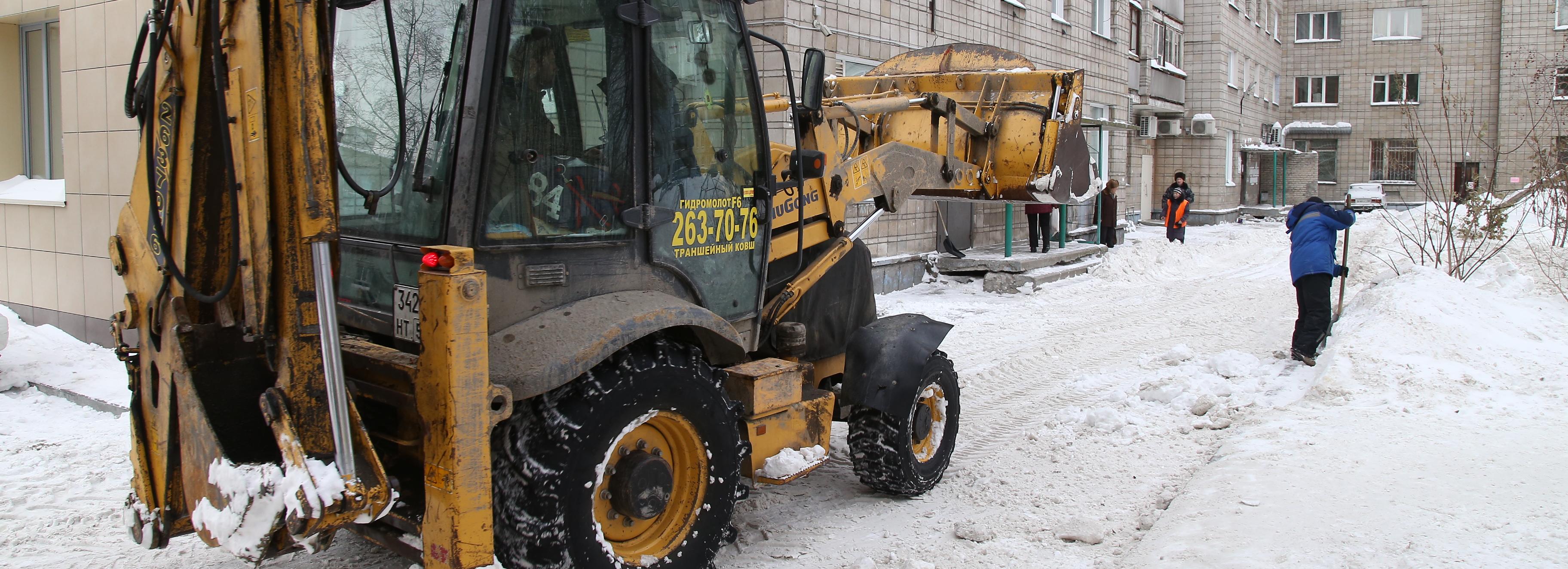 500 км тротуаров очистили от снега за сутки в Новосибирске