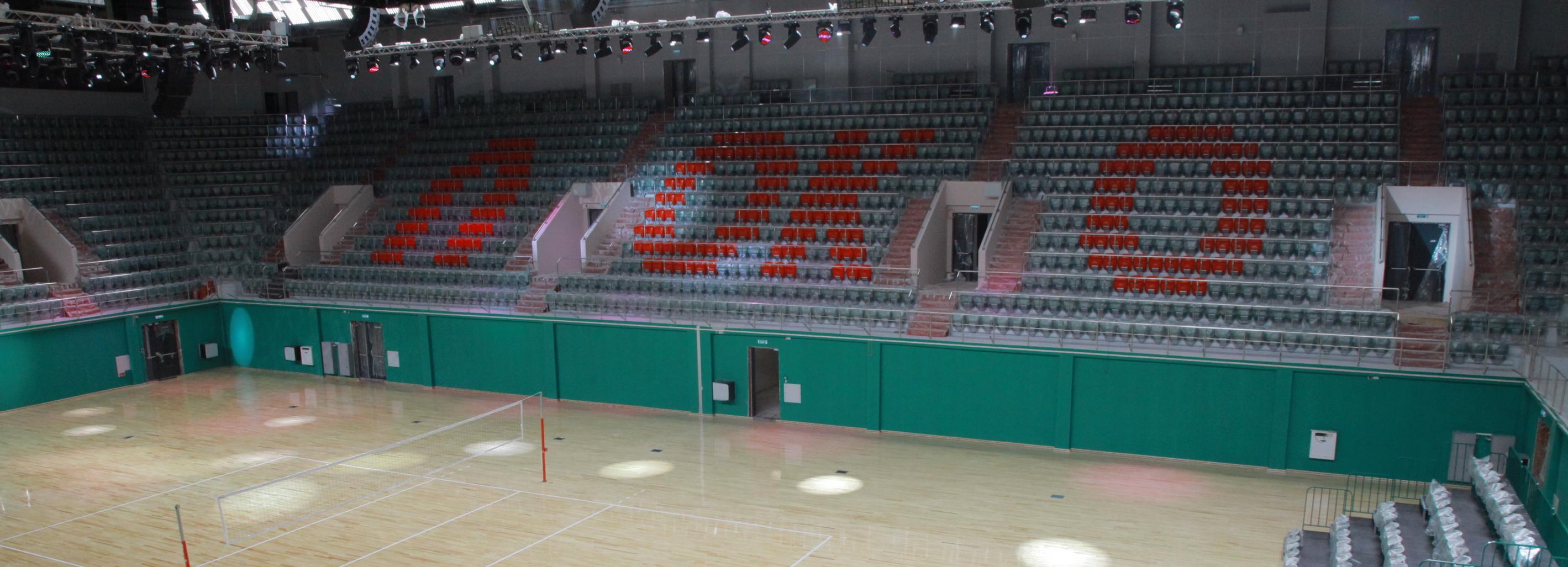 Волейбольный «Локомотив» уступил лидеру Суперлиги в матче-реванше