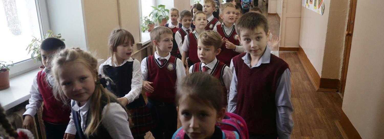 Два дополнительных выходных получат школьники на следующей неделе