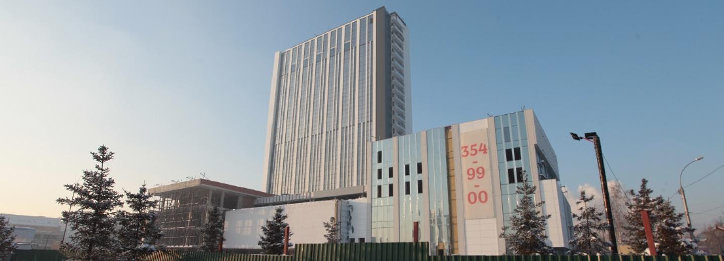 С видом на площадь Маркса: как выглядит внутри гостиница «Турист»