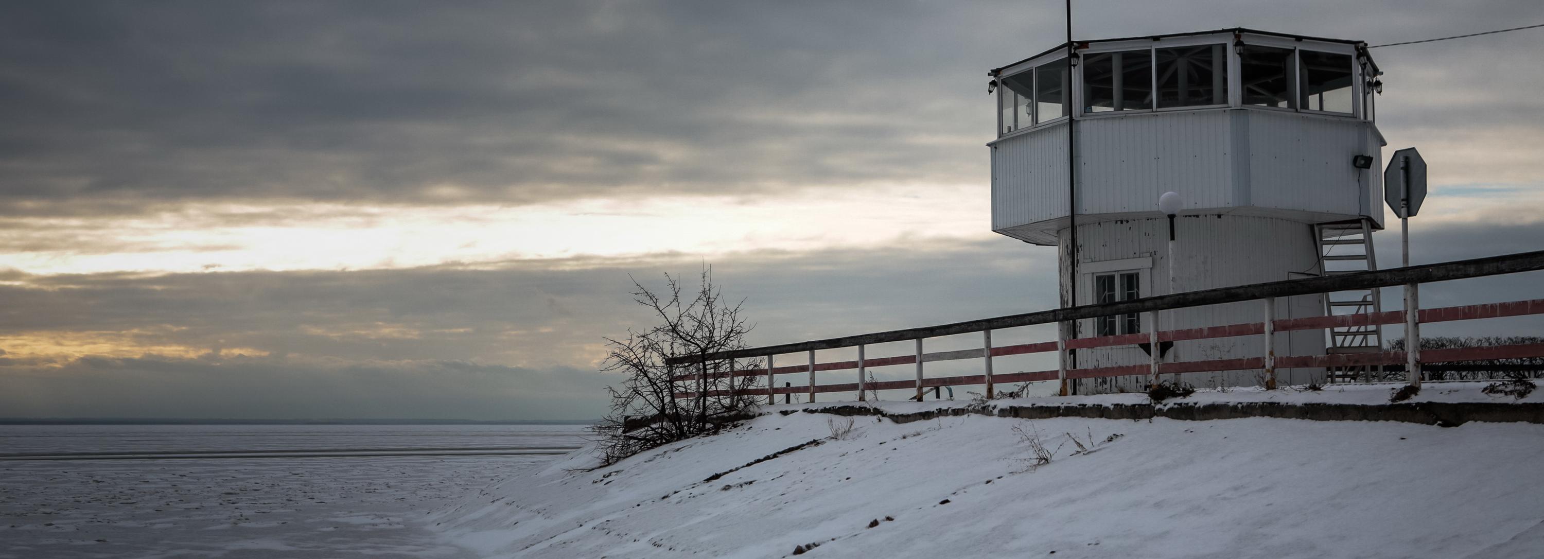 Обское море превращается в царство льда: 10 атмосферных фото