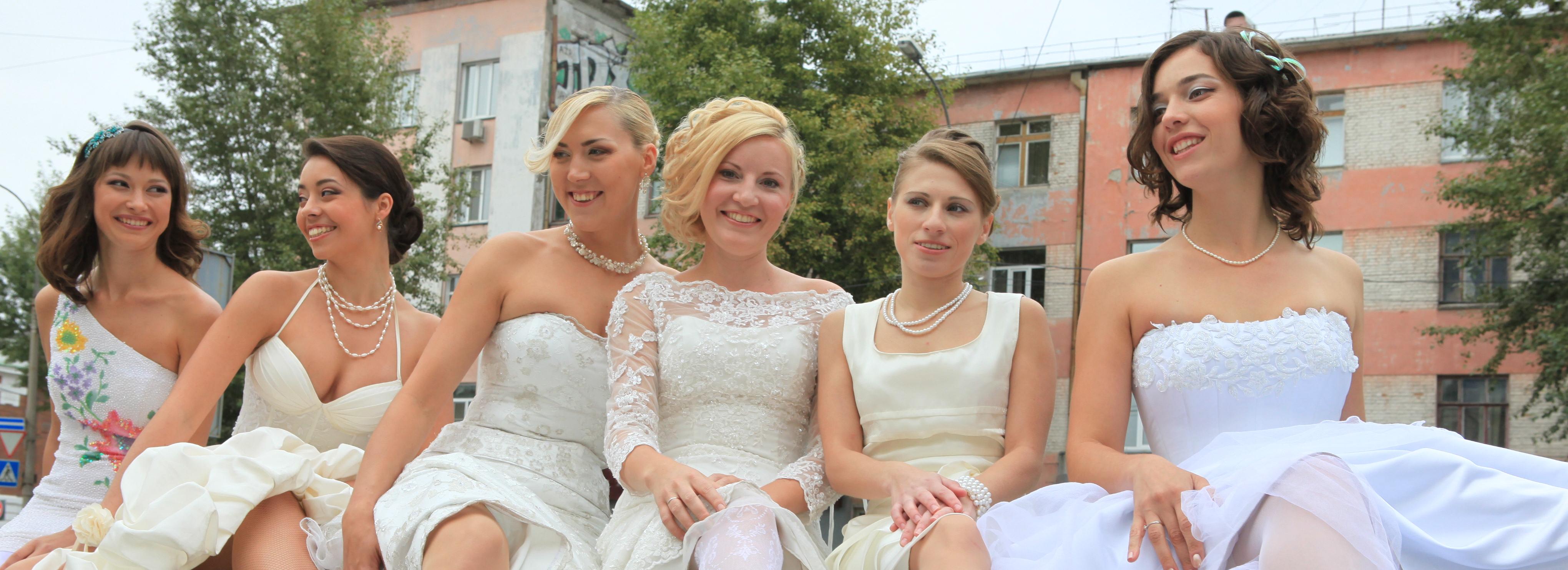 ЗАГСы Новосибирской области разрешили церемонии на 15 человек