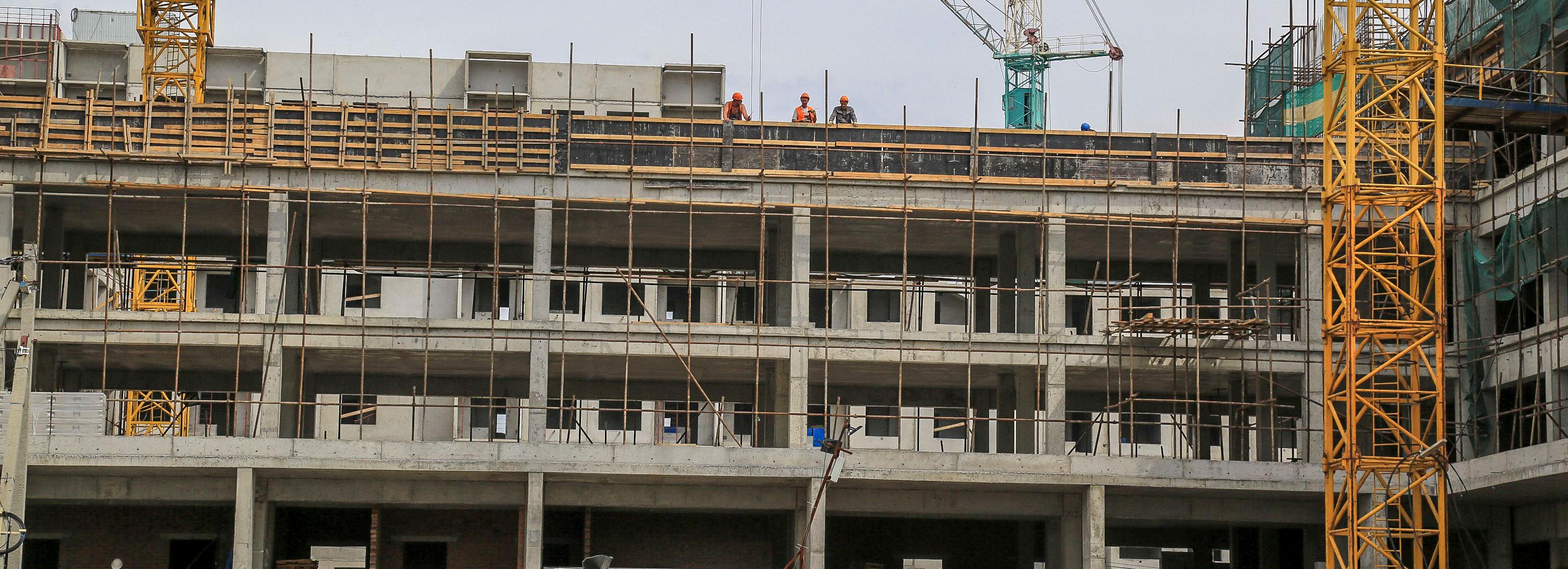 Госстройнадзор нашёл нарушения на стройках ГЧП-поликлиник в Новосибирске