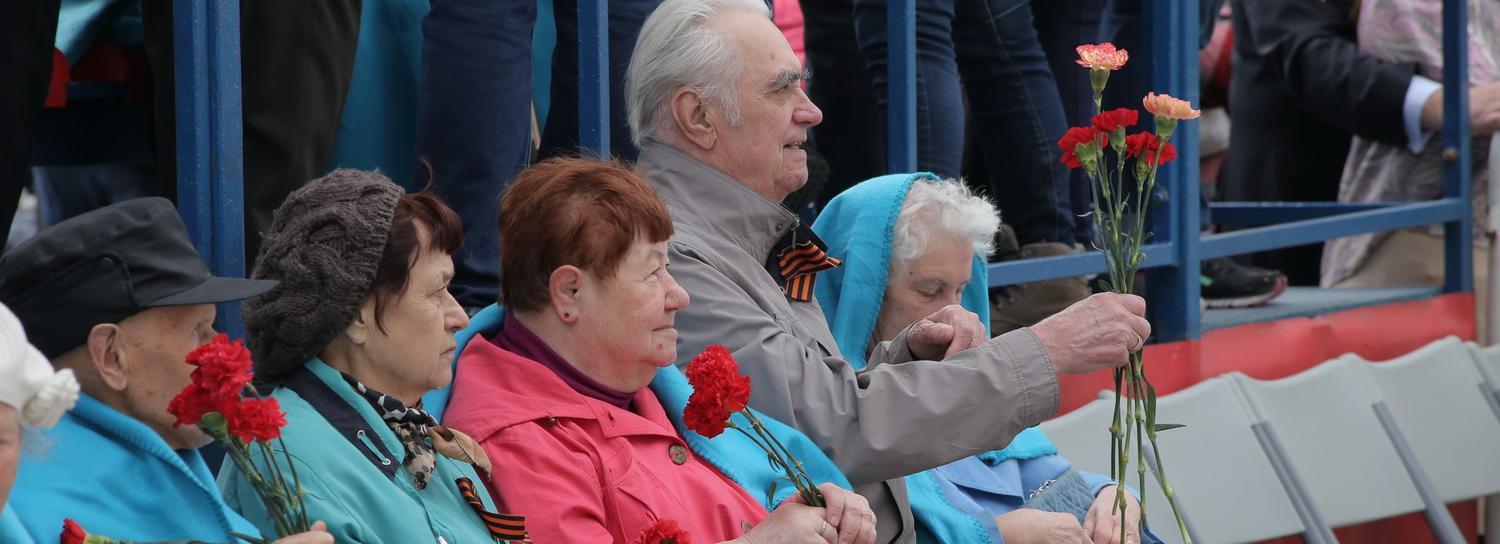 По 90 000 рублей получат ко Дню Победы ветераны из Новосибирска