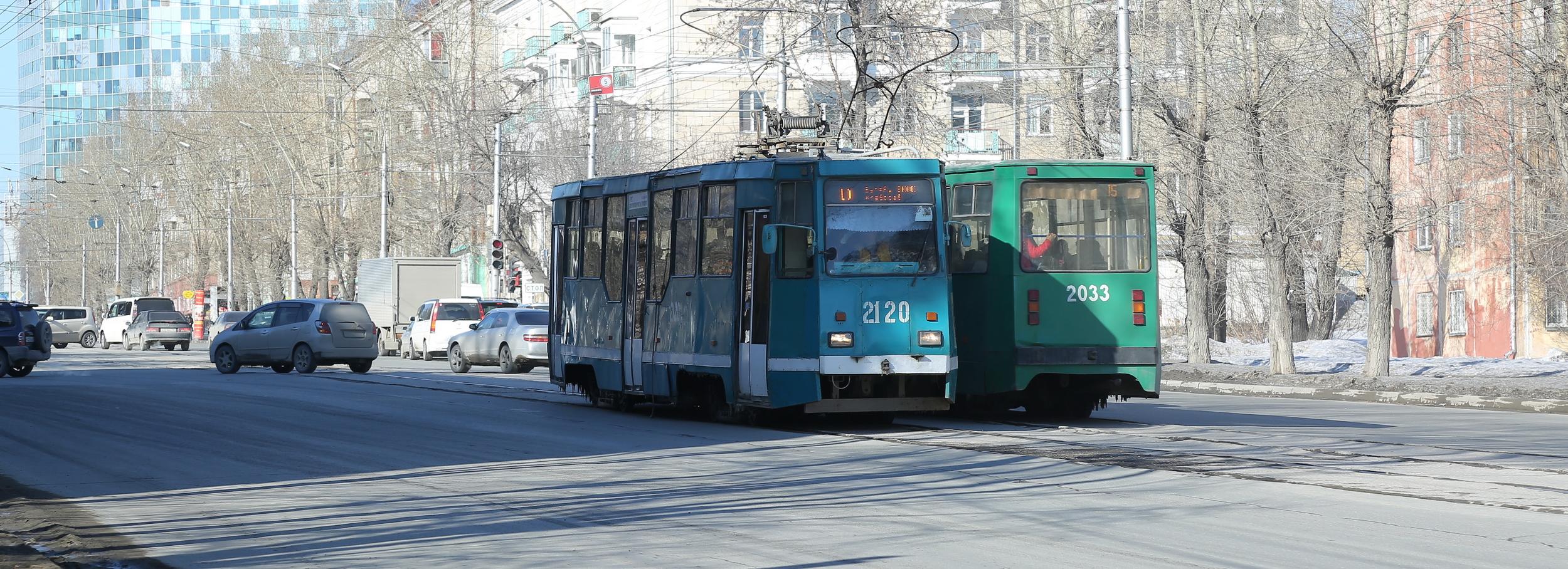 Два трамвая поменяют маршруты из-за ремонта путей на левом берегу