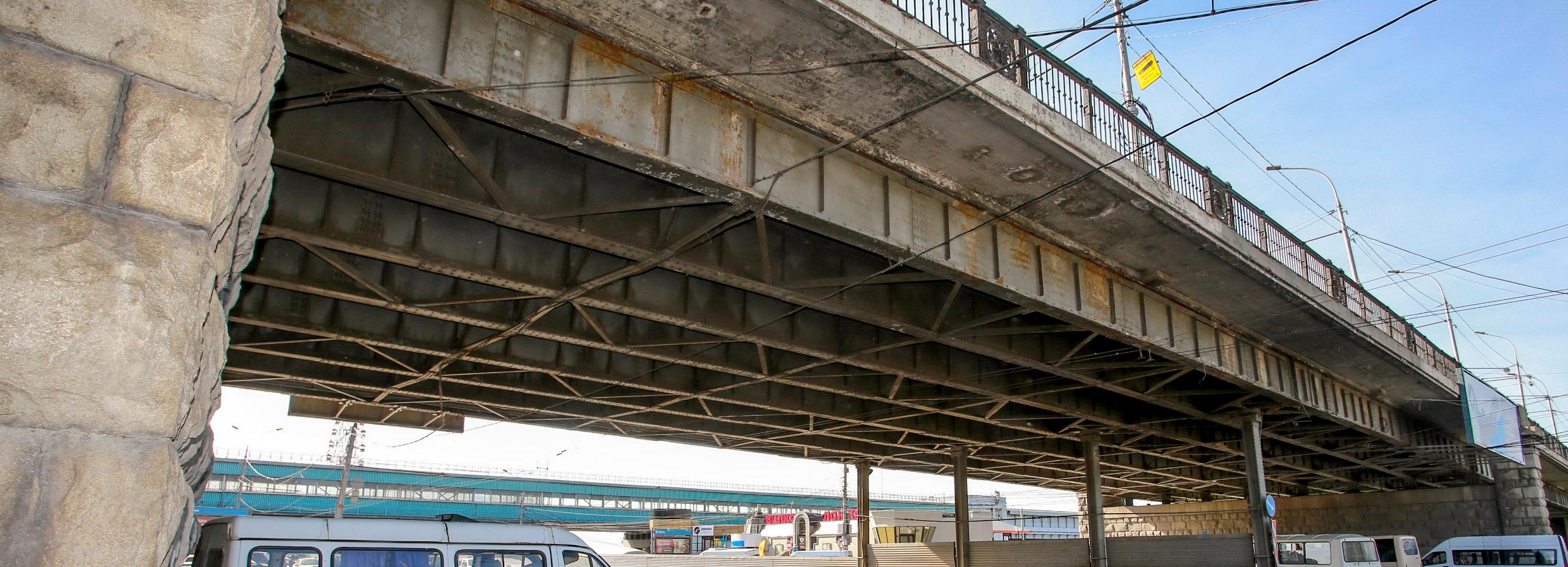 Октябрьский мост в Новосибирске хотят отремонтировать по нацпроекту