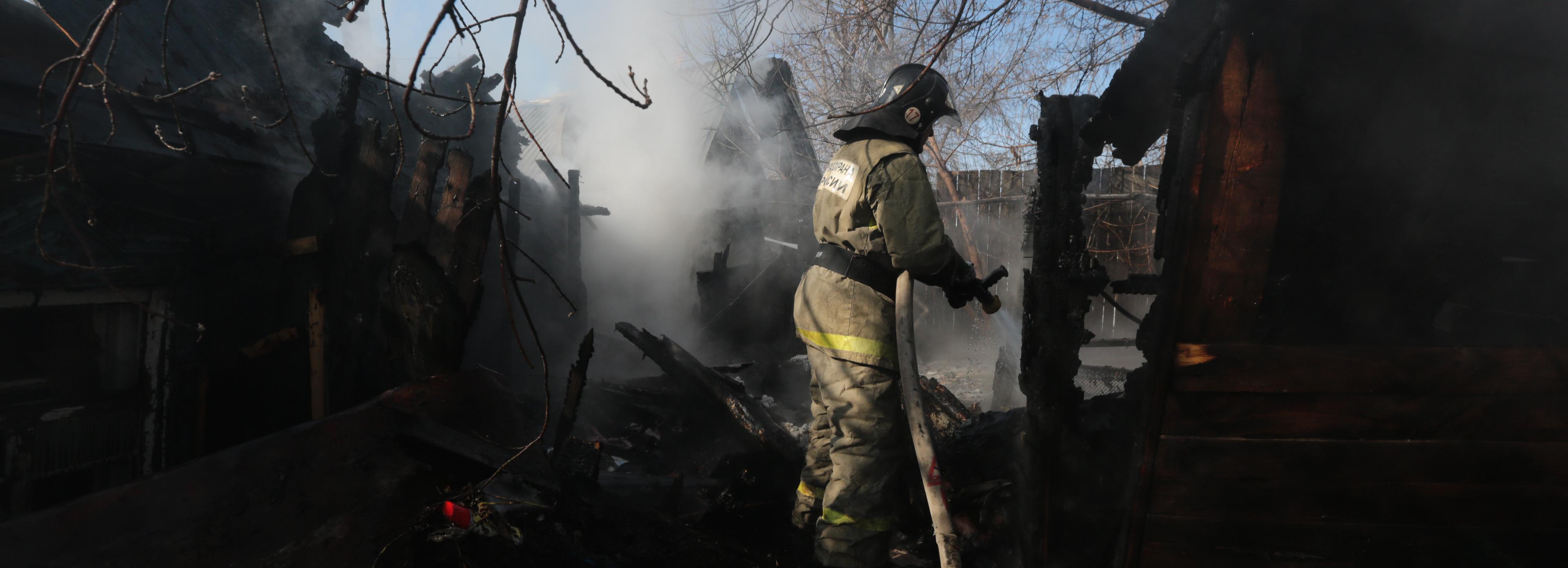398 пожаров из-за проводки и электроприборов произошло в частном секторе