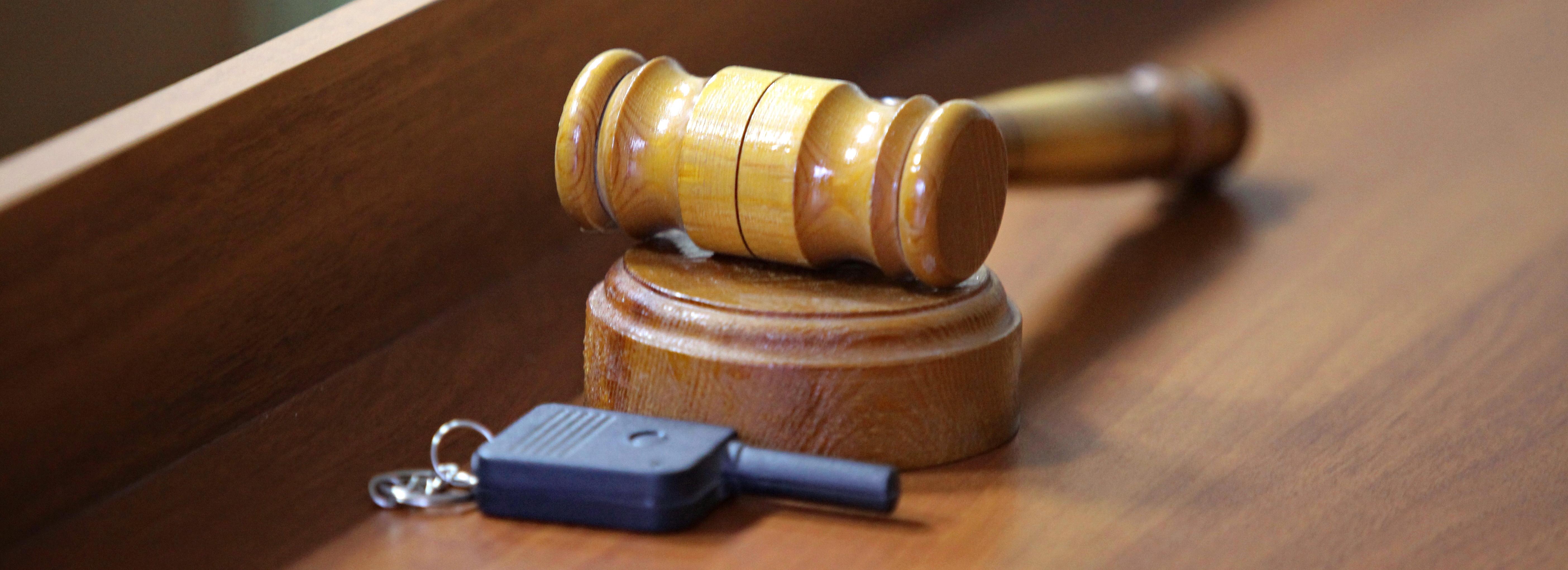 Новосибирцы инсценировали ДТП с Porsche Cayenne ради страховки