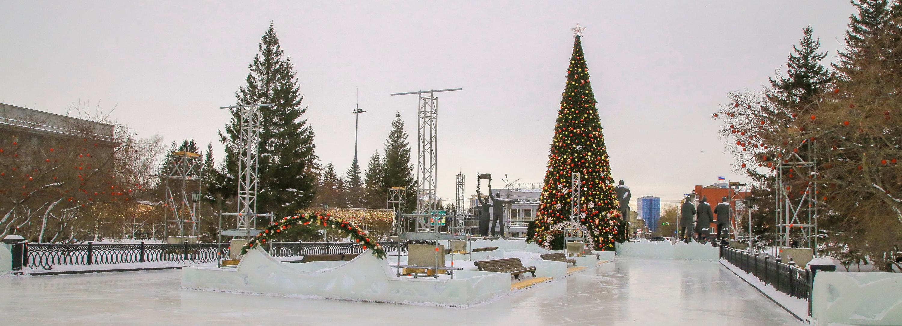 Новогоднюю ель впервые установят на набережной в Новосибирске
