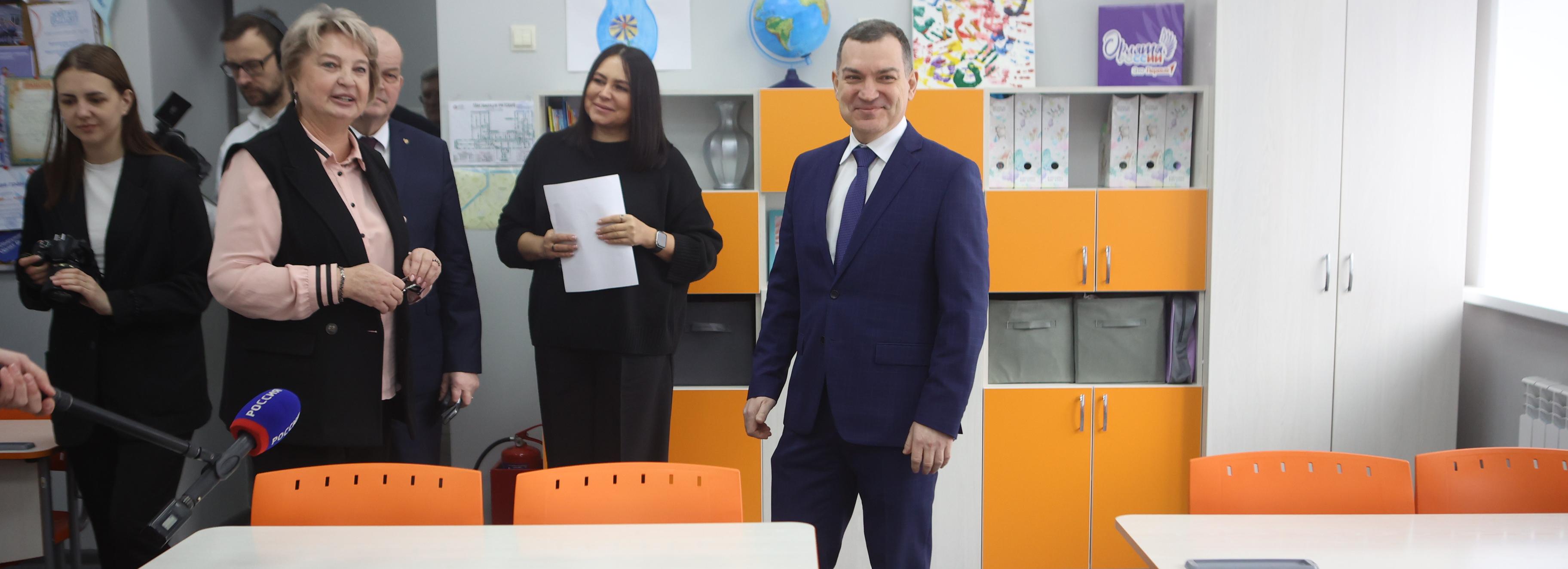 Мэр Кудрявцев посетил лицей, где будут готовить инженеров для СКИФа