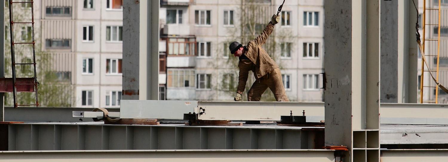 Госстройнадзор пригрозил миллионными штрафами нелегальным застройщикам