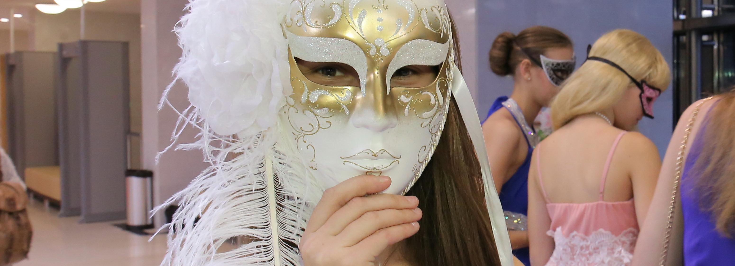 6 театральных премьер, на которых стоит побывать этой осенью