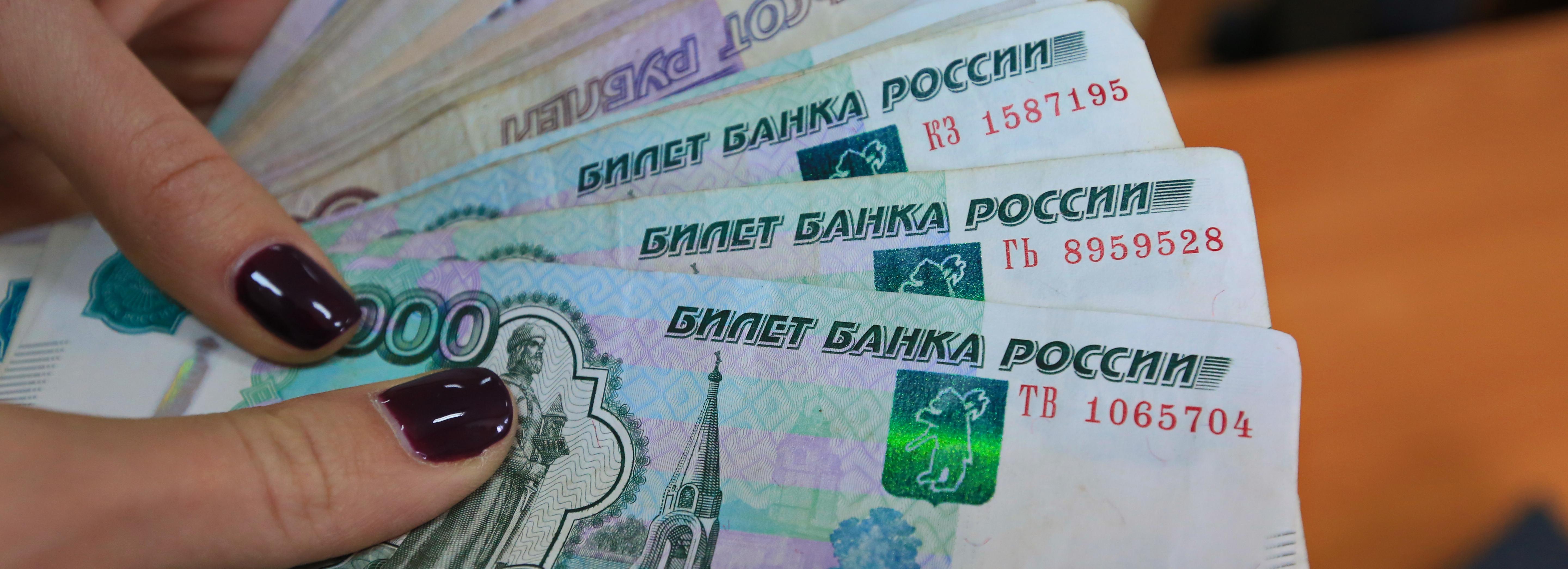 Соцфонд оплатил новосибирцам больничные на 5,5 миллиарда рублей