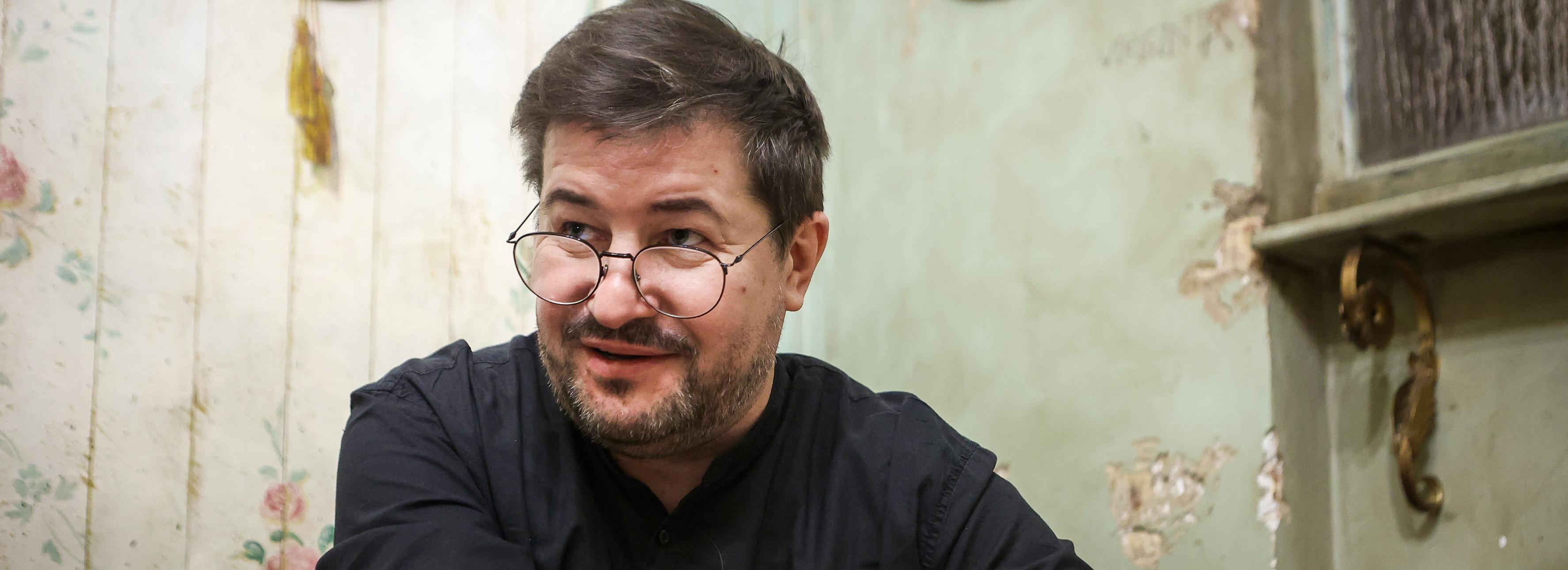 «Творю благодаря Сибири»: художник Себастьян Ликан о жизни в Новосибирске