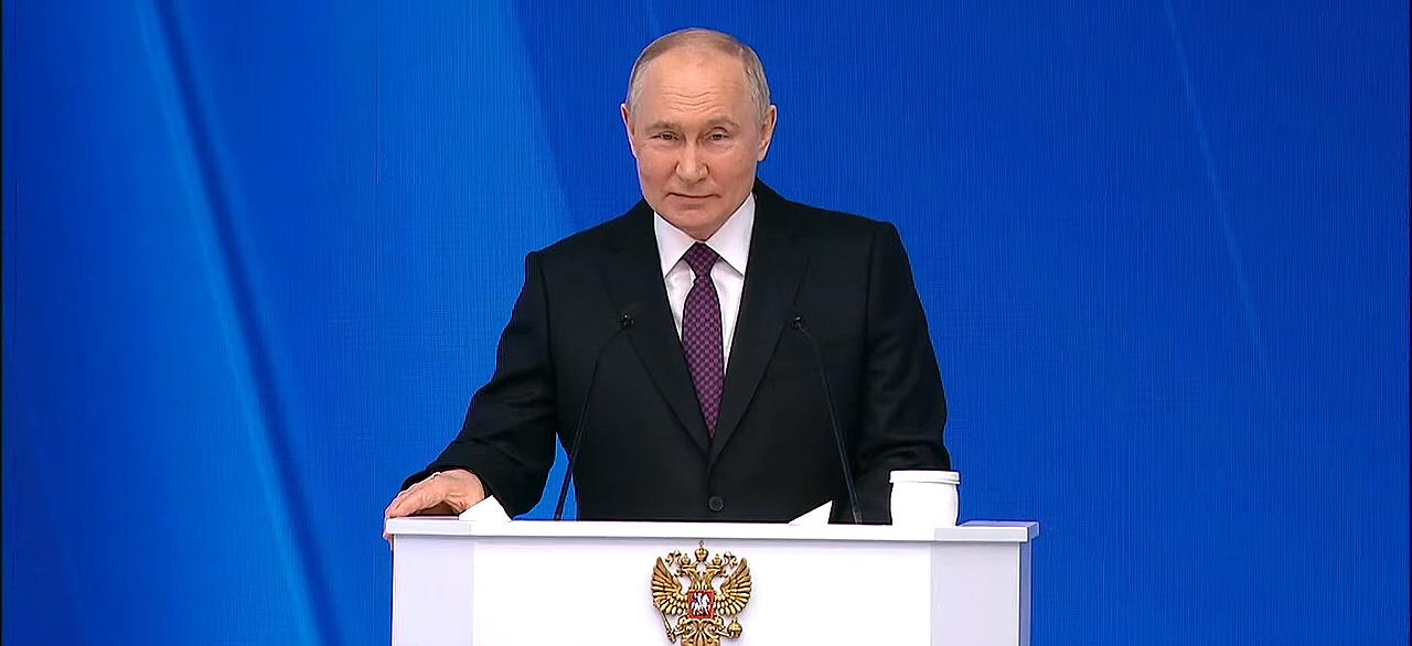 Маткапитал и семейную ипотеку продлят до 2030 года — президент Путин