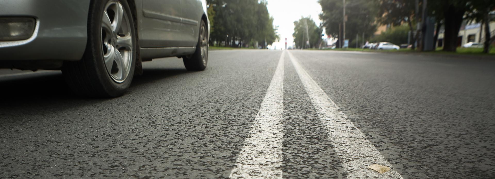 Миллион погонных метров разметки нанесут осенью на дороги Новосибирска