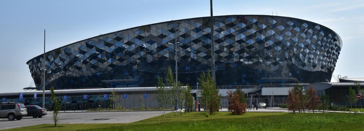 Самый большой за Уралом ледовый дворец готовят к открытию в Новосибирске